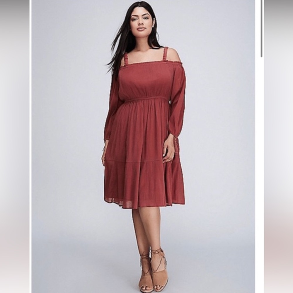 Lane Bryant Mauve Pink Cold Shoulder Dress Long Sleeve with Pockets.